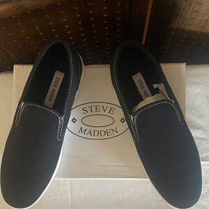 Steve Madden Black Slip-On Loafers with White Contrast Stitching Size 9
